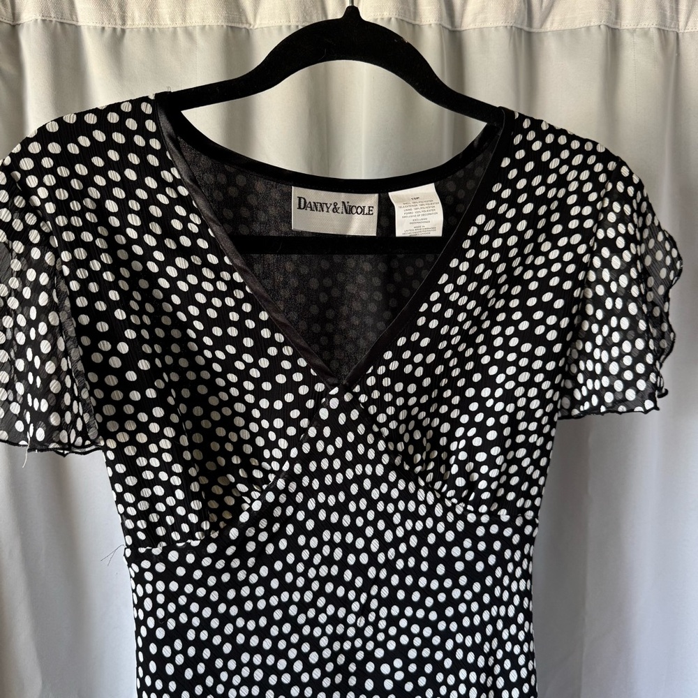 Danny & Nicole Vintage Y2K Ruffle Midi Dress
Polka Dot Bias Cut Whimsical